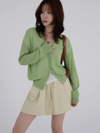 Hyoning Back Ribbon Sleeveless + Basrak Shorts