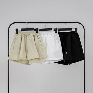 Hyoning Back Ribbon Sleeveless + Basrak Shorts