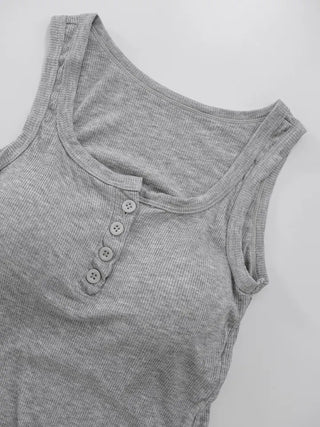 Kariel Ribbed Round Sleeveless Top