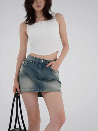 Kariel Ribbed Round Sleeveless Top