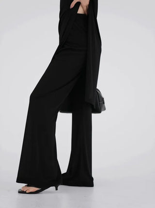 Curvy pleated high-neck dress