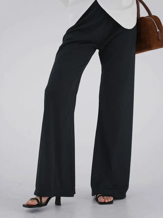 Curvy Pleated Long Pants