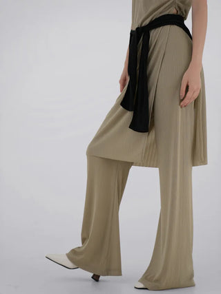 Curvy Pleated Long Pants