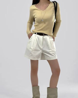 Knick Ribbed V-Neck Long Sleeve Tee