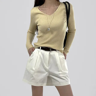 Knick Ribbed V-Neck Long Sleeve Tee