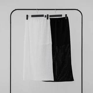 Knurled Slit Long Skirt