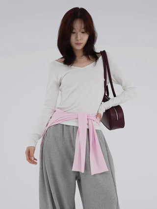 Baring Modal V-neck Tee