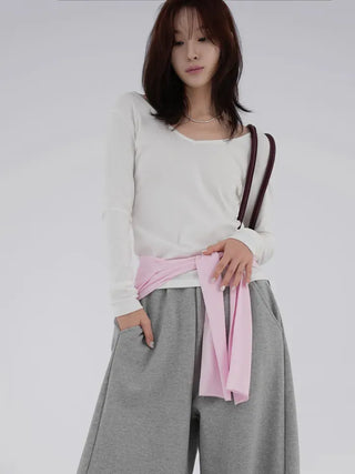 Baring Modal V-neck Tee