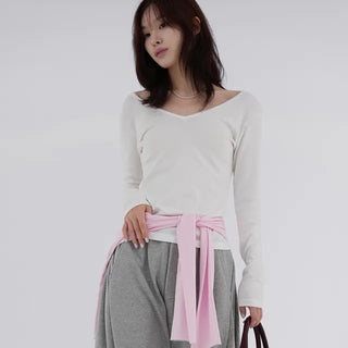 Baring Modal V-neck Tee