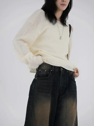 Raon Deep V-Neck Knit