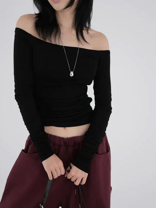Ohi Off-shoulder Shirred Tee
