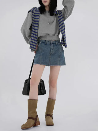 Lure Balloon Fit Basic Crop Sweatshirt