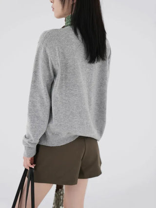 Emerine V-neck Simple Cardigan