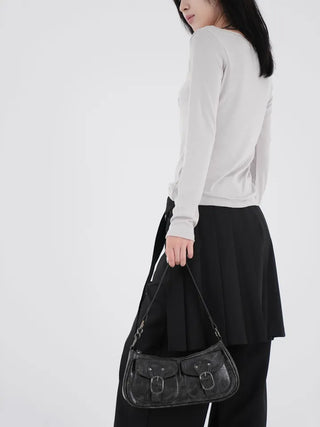No-ring cut wide slacks