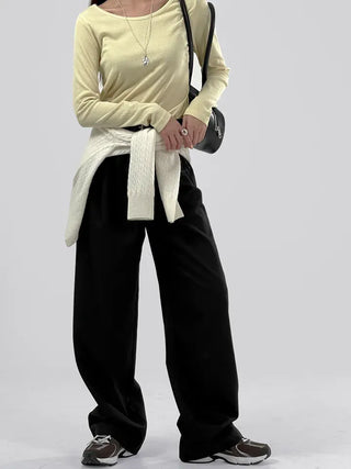 Momento Two-Pin Tuck Slacks