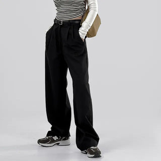Momento Two-Pin Tuck Slacks