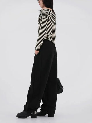 Slim off-shoulder T-shirt