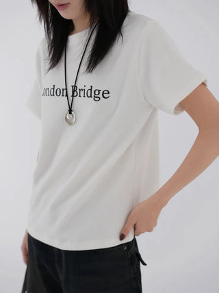 Engia Circle Metal Necklace