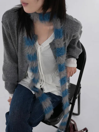 Kira Soft Feather Long Muffler