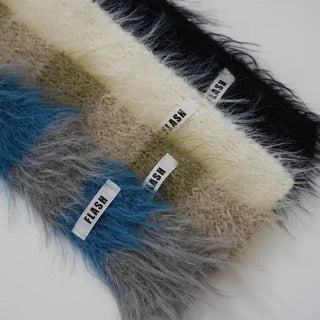 Kira Soft Feather Long Muffler