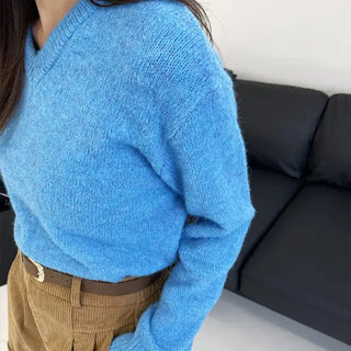 Sana V-neck Wool Knit
