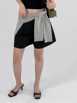 Fren One-Pin Tuck Cotton Shorts
