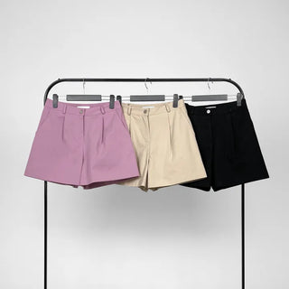 Fren One-Pin Tuck Cotton Shorts