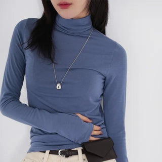 Rimo Hand Warmer Turtleneck T-shirt