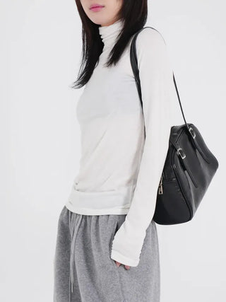 Rimo Hand Warmer Turtleneck T-shirt