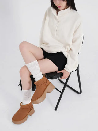 Mohi Fleece Button Sweatshirt