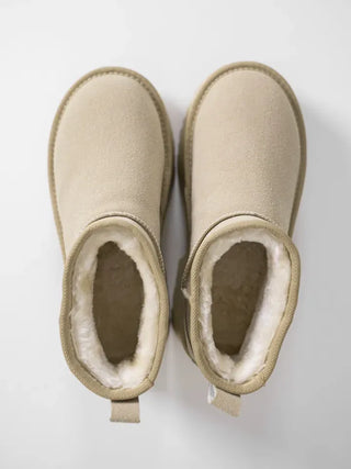 Cony Platform Short UGG Boots