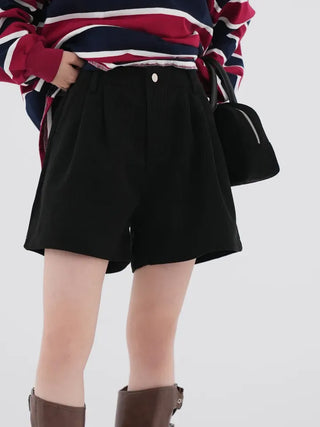 Mille Corduroy Pintuck Shorts