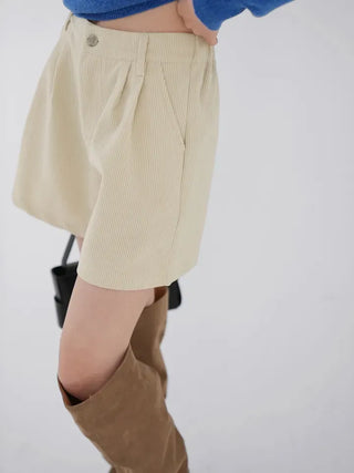 Mille Corduroy Pintuck Shorts