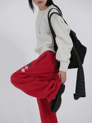 Clad Round Knit