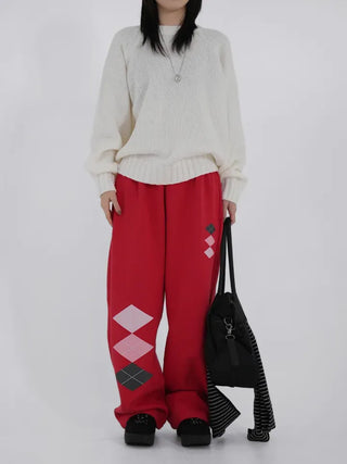 Clad Round Knit