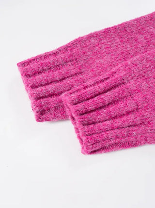 Clad Round Knit