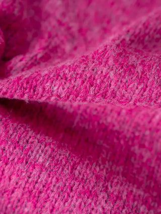 Clad Round Knit