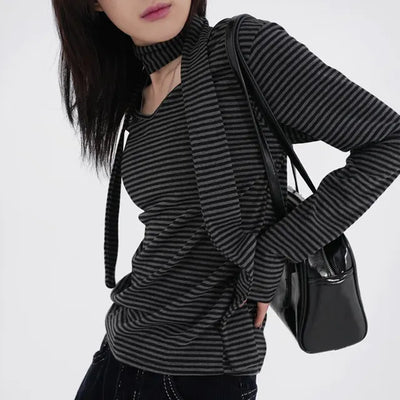 Tero V-neck Striped Long Sleeve & Tie