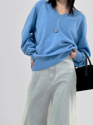 Dana Raglan V-neck Knit
