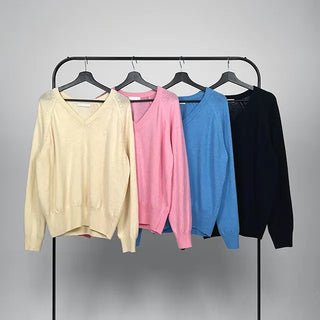 Dana Raglan V-neck Knit