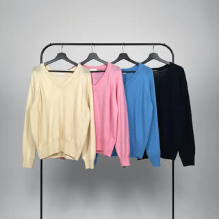 Dana Raglan V-neck Knit