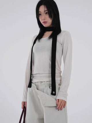 Daisy Basic Crop Long Sleeve Tee