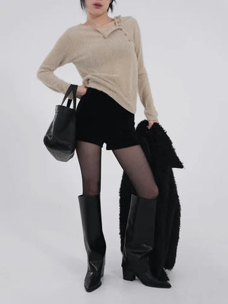 Dahlia Solbutton T-shirt