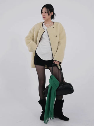 Lucy Standard V-neck Short Sleeve Tee