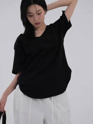 Lucy Standard V-neck Short Sleeve Tee