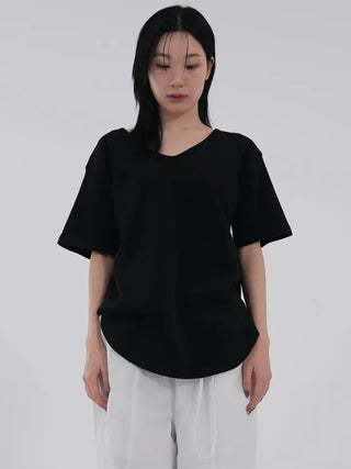 Lucy Standard V-neck Short Sleeve Tee