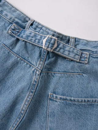 Desion Washed Buckle Denim Pants