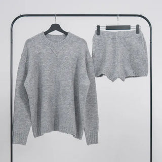 Blio Knit Sweater & Shorts