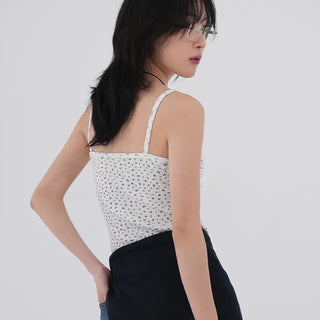 Mako Flower V-Lab Sleeveless Top