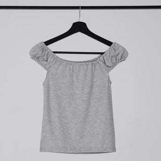 Karoa Off-shoulder Puff T-shirt